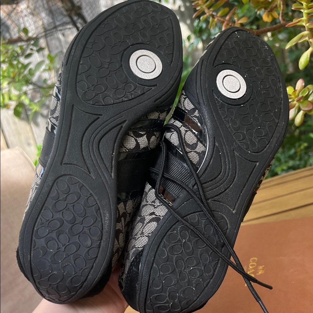 Coach Women's Logo Mesh Lace-Up Sneakers - Black. Authentic. - Picture 12 of 14